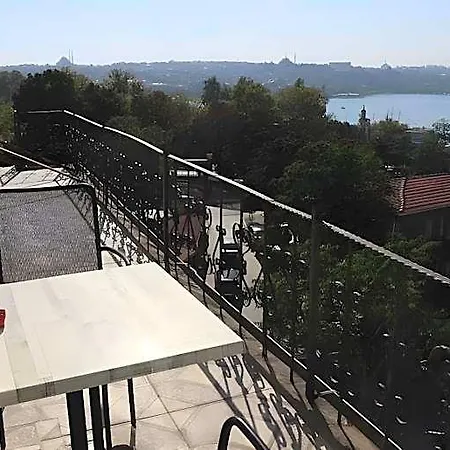 Galata 3*