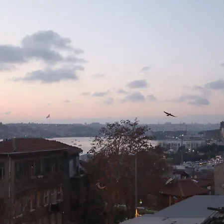 Galata 3*